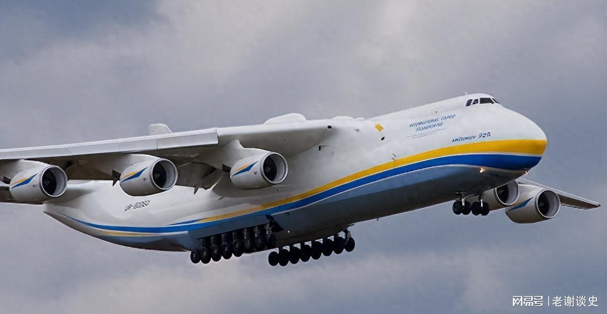 乌克兰那架被炸毁的安225，到底去哪了？果真被某大国打包带走？