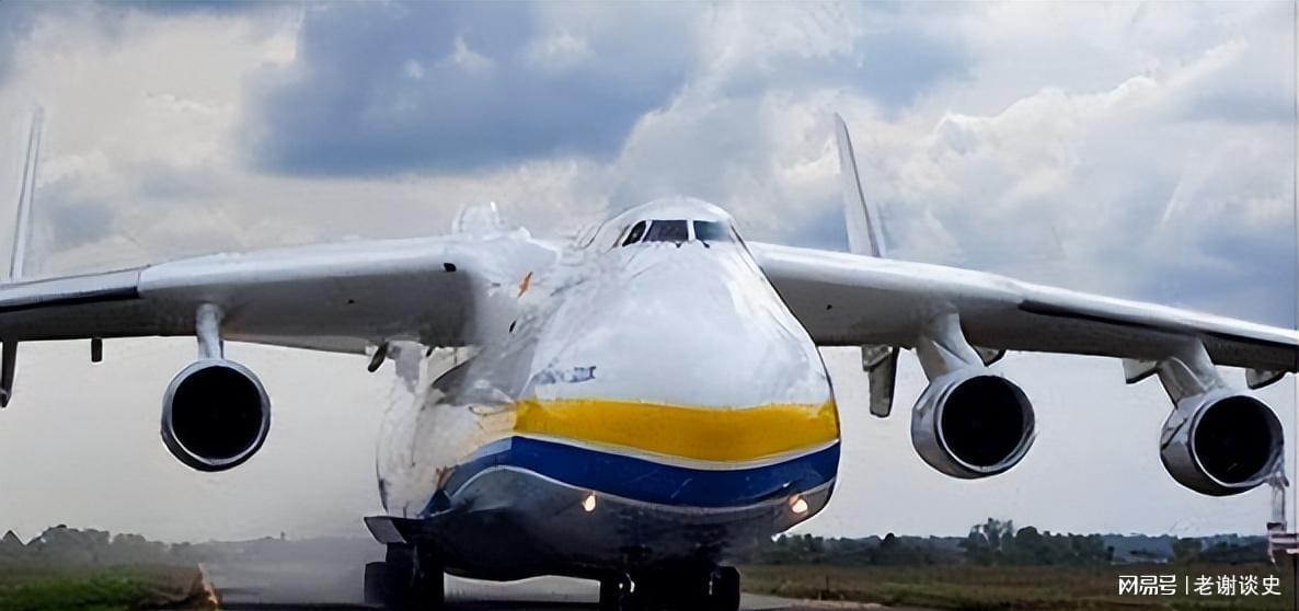 乌克兰那架被炸毁的安225，到底去哪了？果真被某大国打包带走？