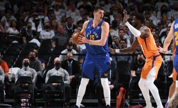 如意体育-【早报】生死高于足球！爱神战胜死神！